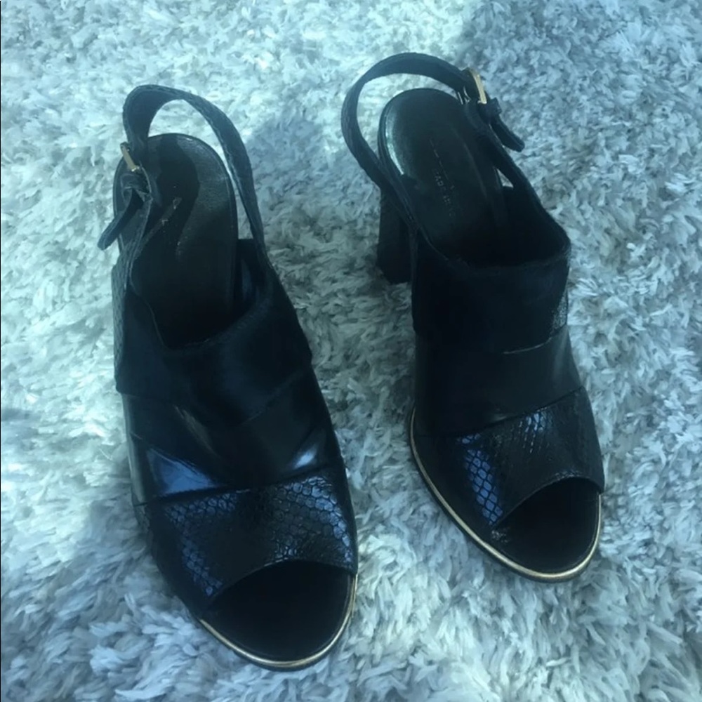 Club Monaco black leather heels pumps